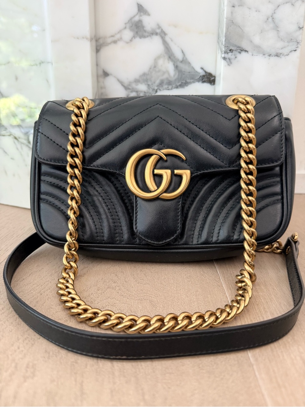 Gucci Black Chevron Leather Shoulder Bag - Marmont small